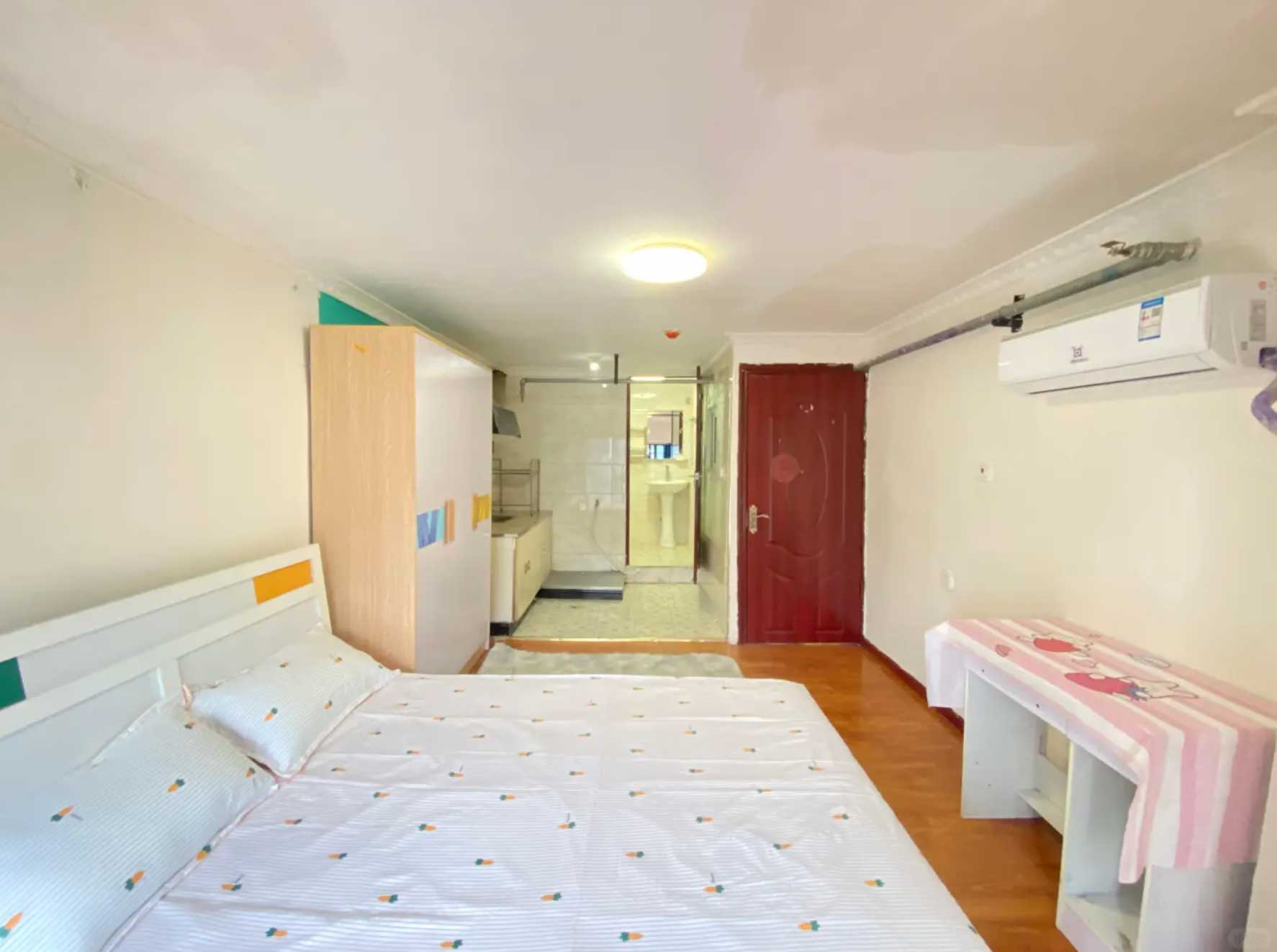 电梯两房 全齐出租 钥匙看房